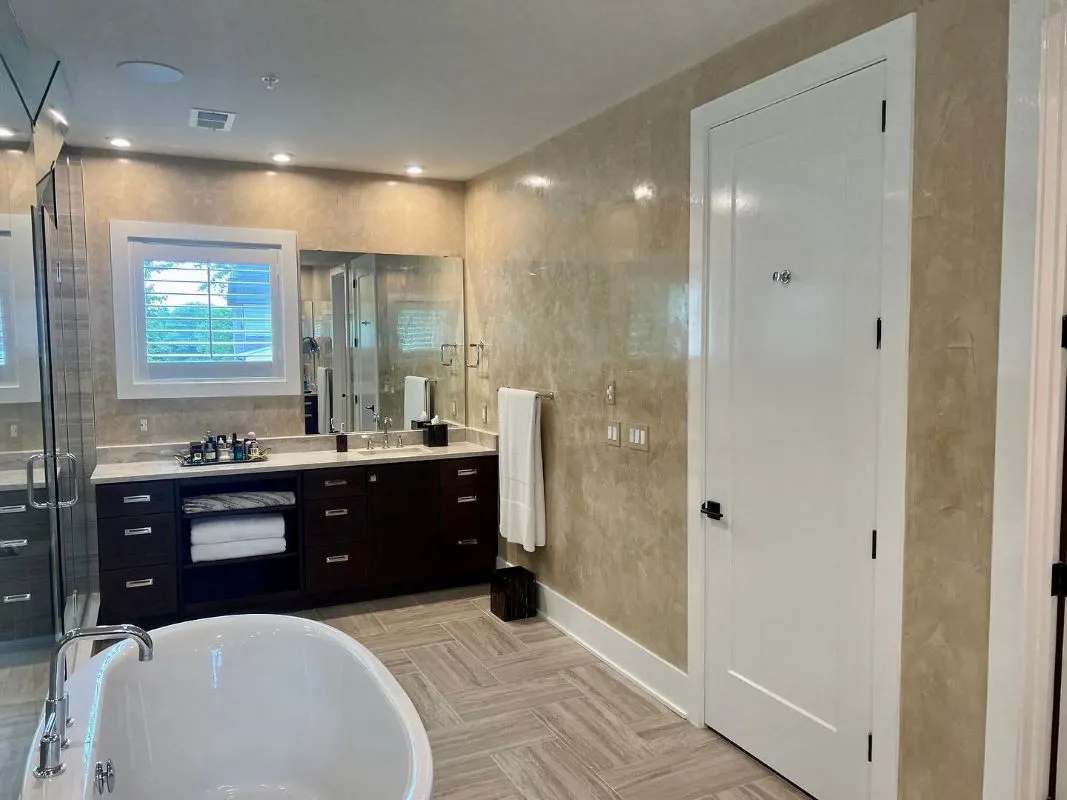Travertine Master Bath